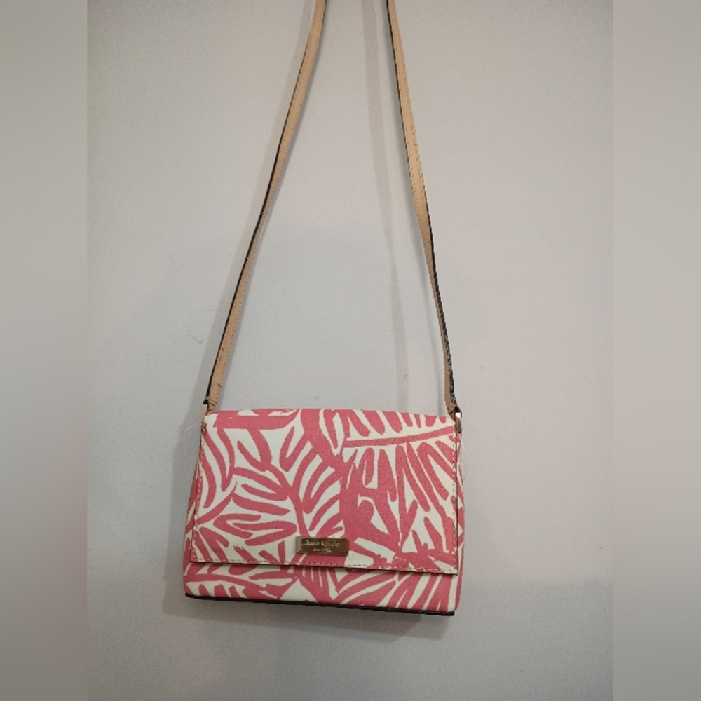 Kate Spade, EUC, Crossbody Bag, Leaf Print, Snap Closure, Color Pink, White - Picture 5 of 13